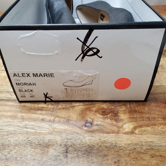 Alex Marie Moriah Metallic wedge pumps - Picture 16 of 16